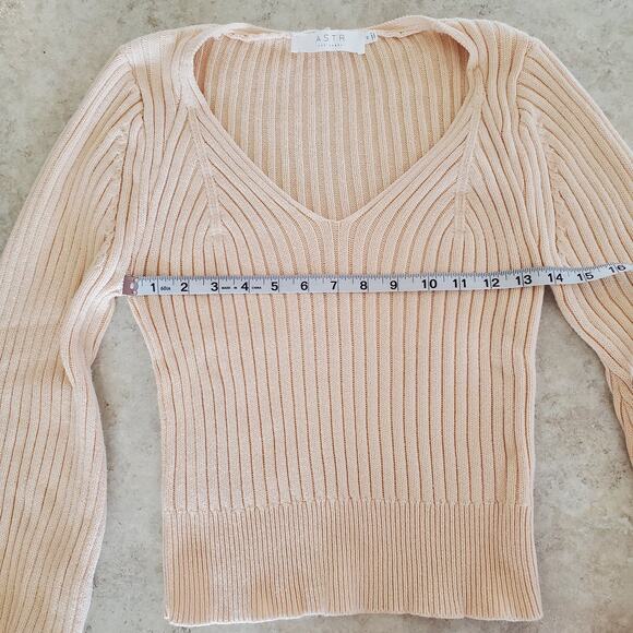 ASTR the Label Mila Ribbed Crop Sweater Blush Size M - Picture 7 of 8